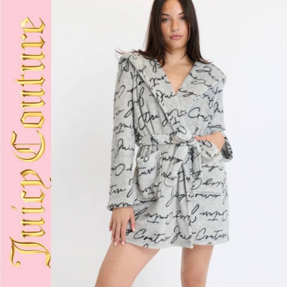 Juicy Couture Script Logo Plush‎ Hooded Robe